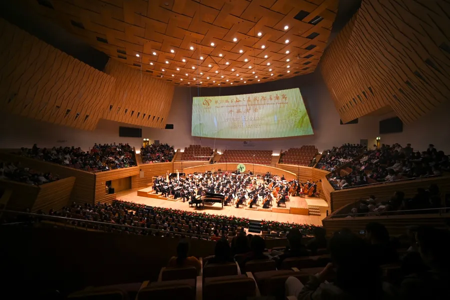 今晚，上海音乐学院闪耀第39届“上海之春”开幕音乐会！